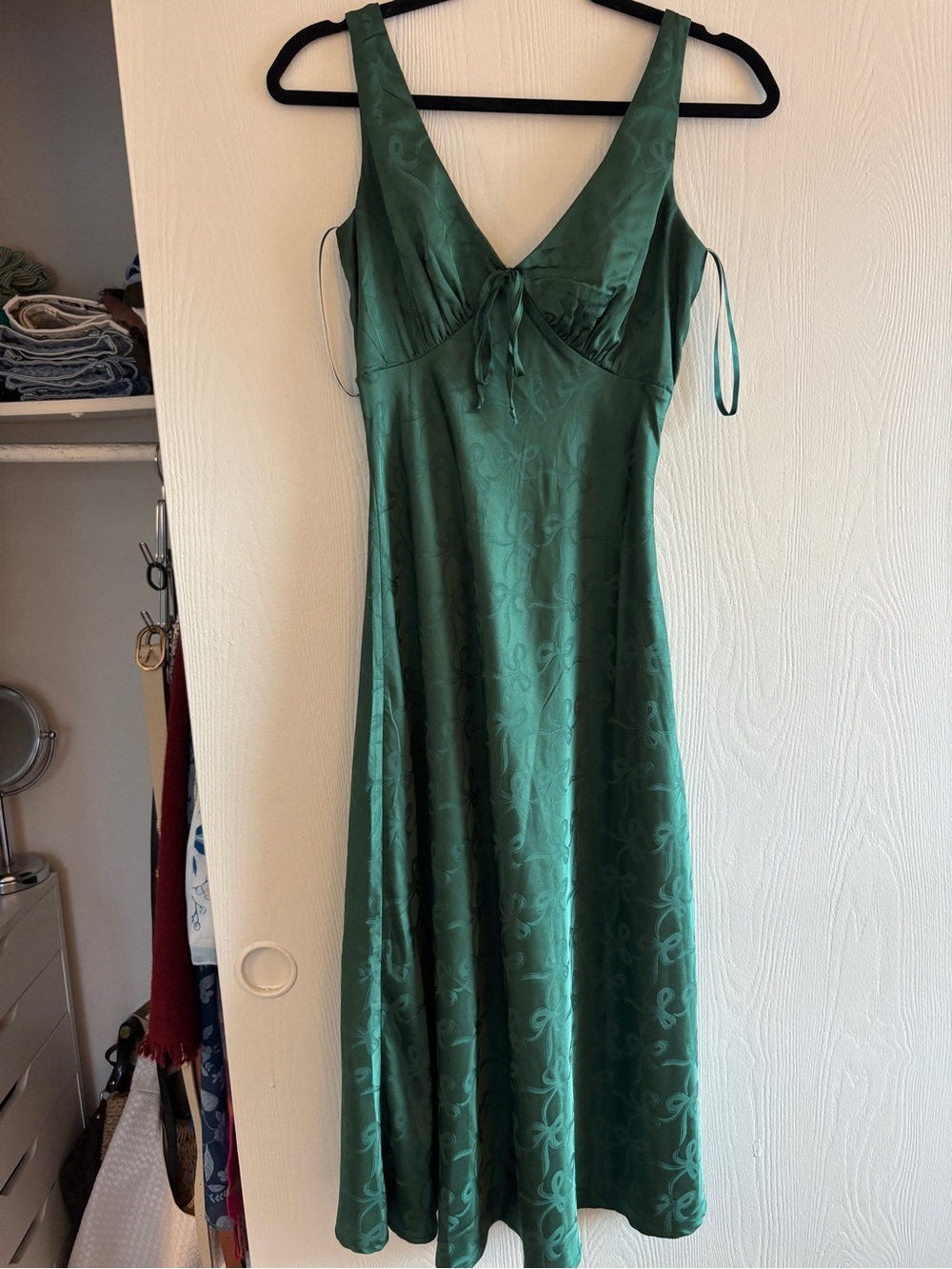 Trixxi Emerald Green Satin Jacquard Bow Print Midi Dress - XS